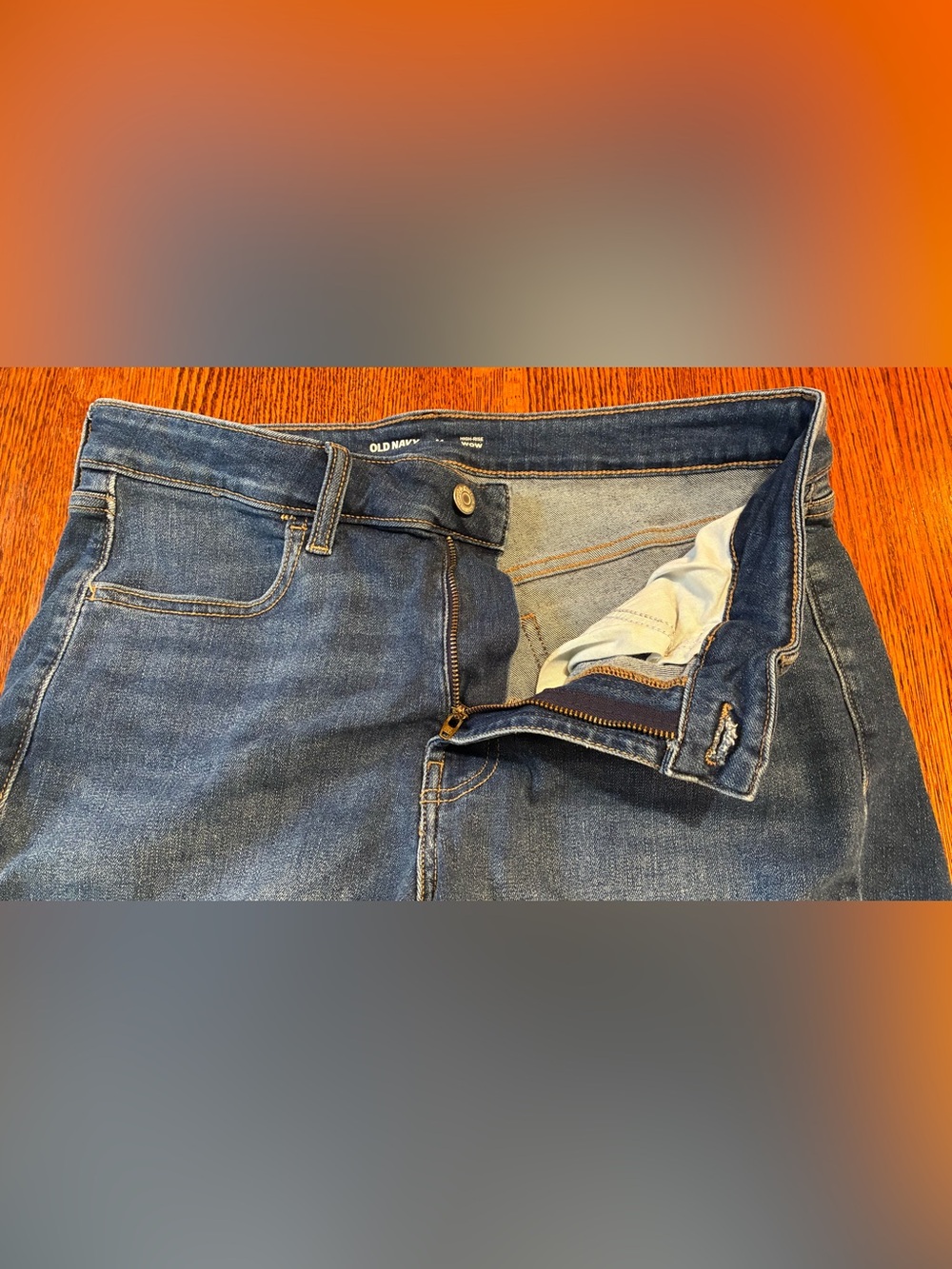 Old Navy High-Rise WOW Denim Shorts Women 14 Rolled Cuff New Moon - Picture 2 of 5